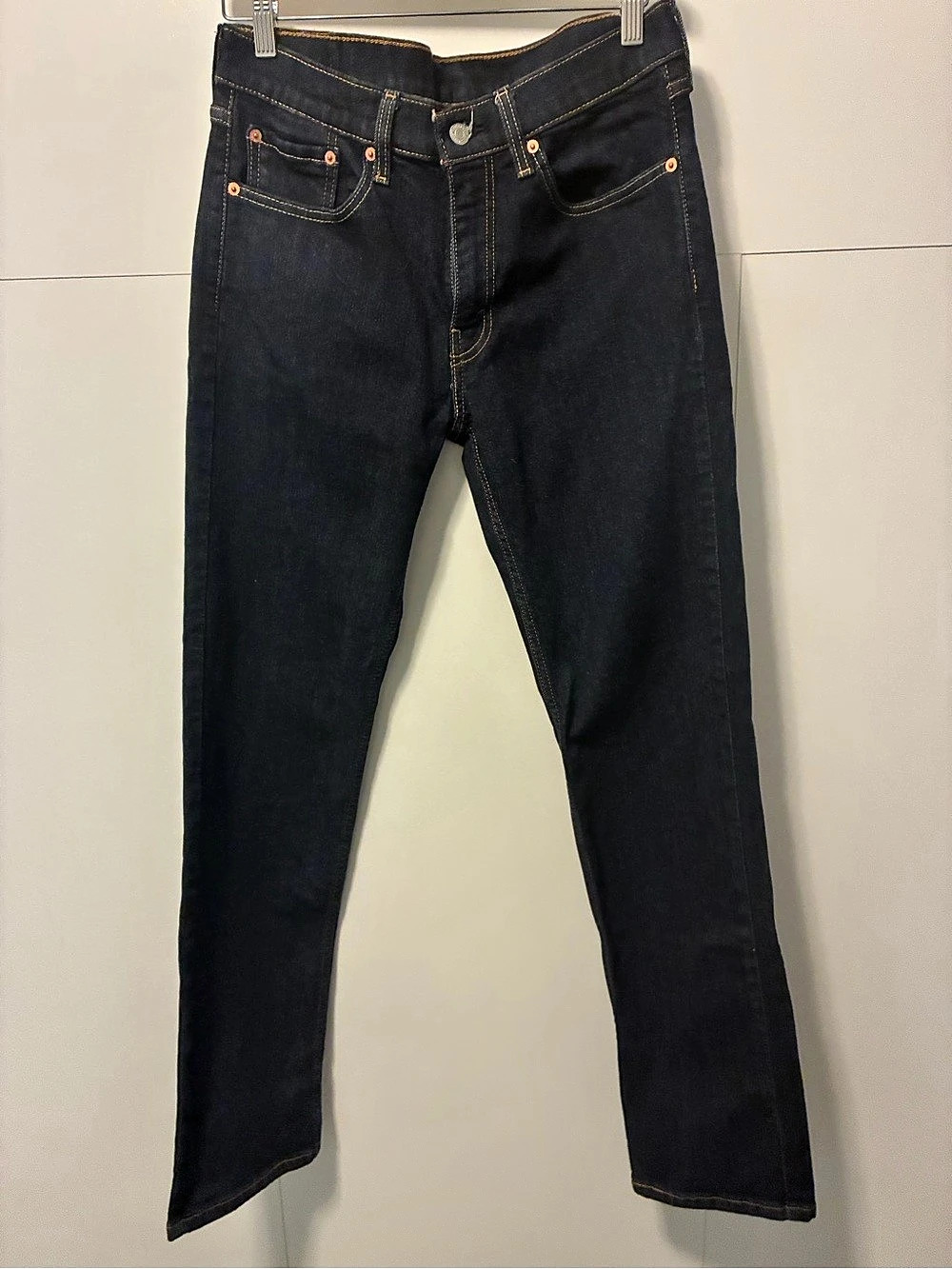 Men’s Levi's 514 Straight Fit Jeans Dark Wash Waist 32 Length 34